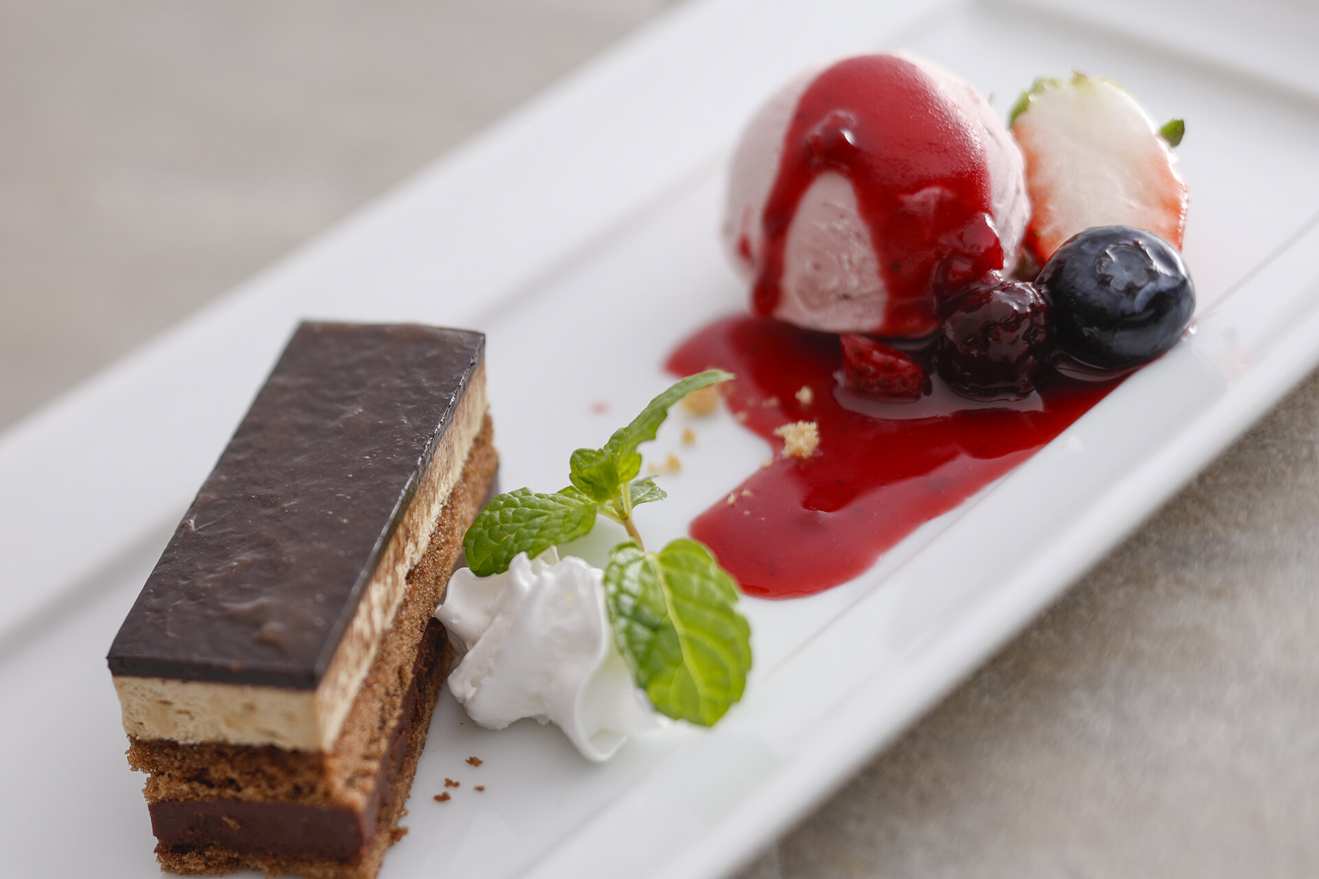 【レストラン】フレンチレストラン ～Perle～