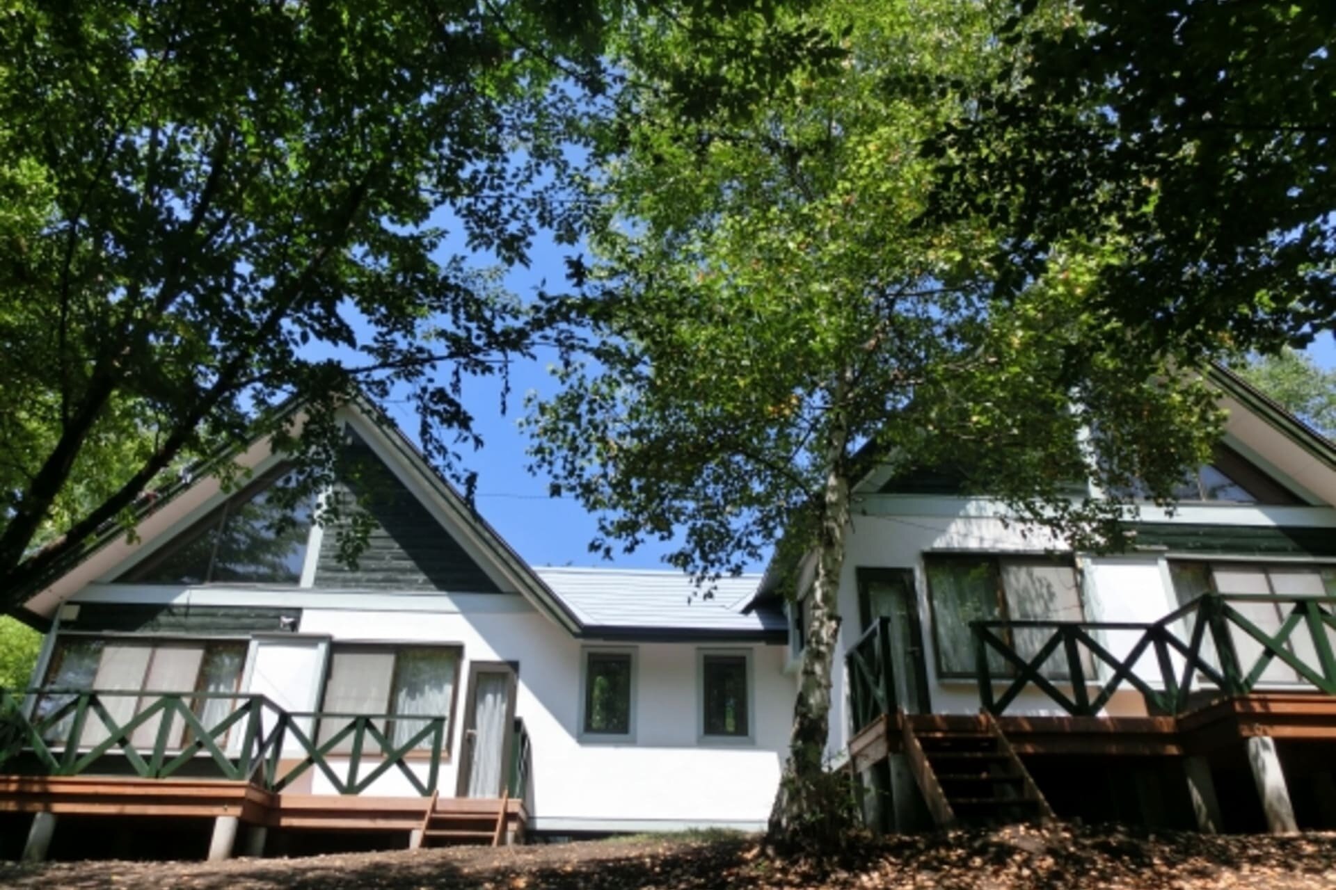 テラス付連棟コテージ